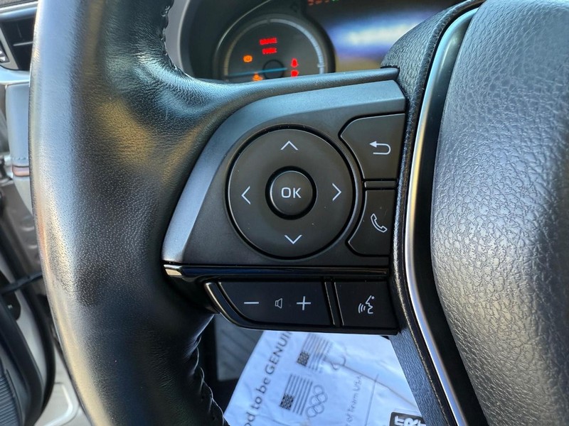 Toyota Venza Vehicle Image 15