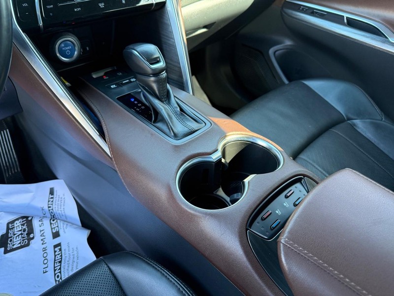 Toyota Venza Vehicle Image 22