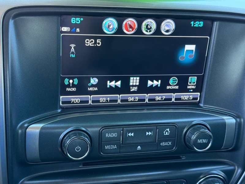 Chevrolet Silverado 1500 Vehicle Image 16