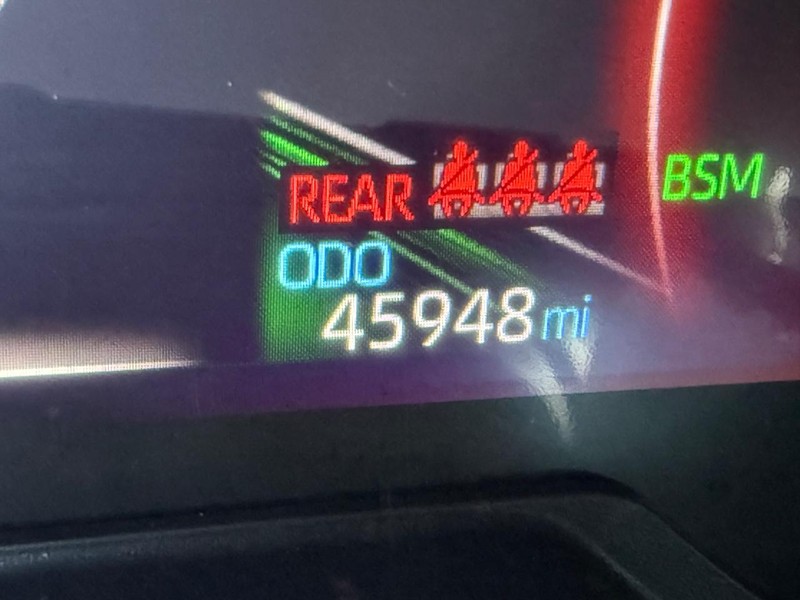 Toyota RAV4 Vehicle Image 22