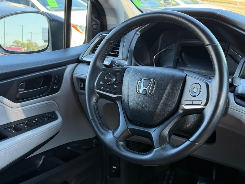 Honda Odyssey Vehicle Image 15