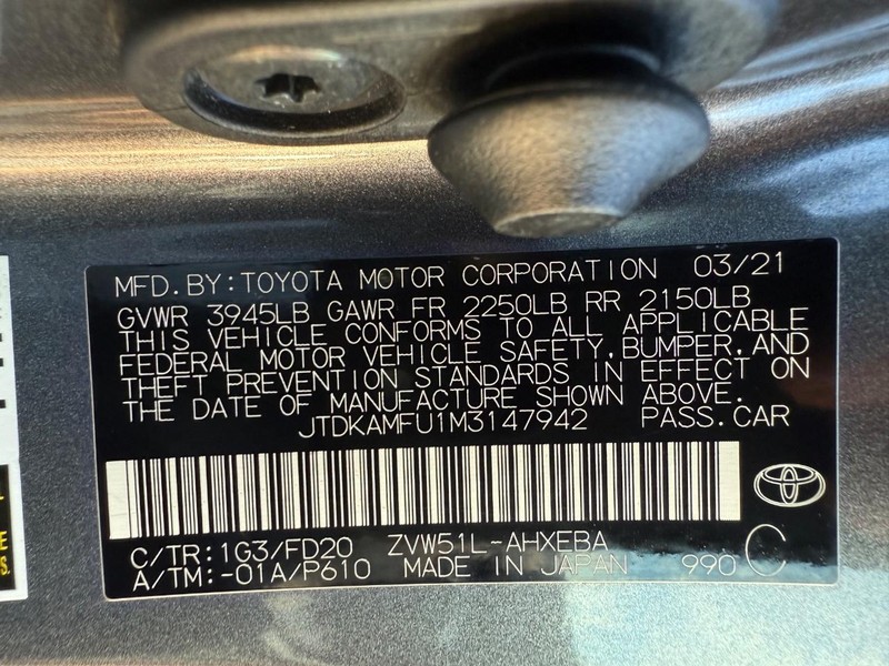 Toyota Prius Vehicle Image 23