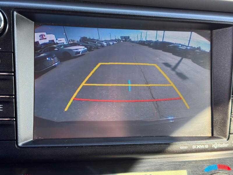 Toyota RAV4 Vehicle Image 20