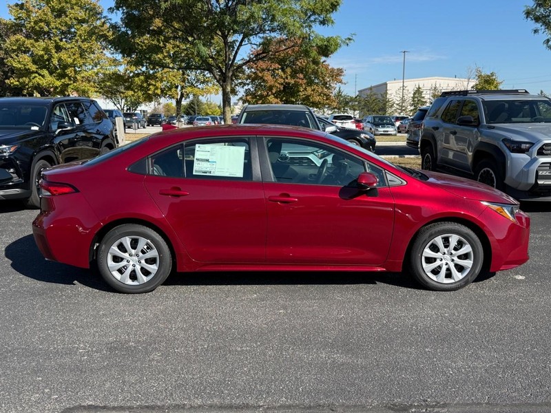 Toyota Corolla Vehicle Image 02