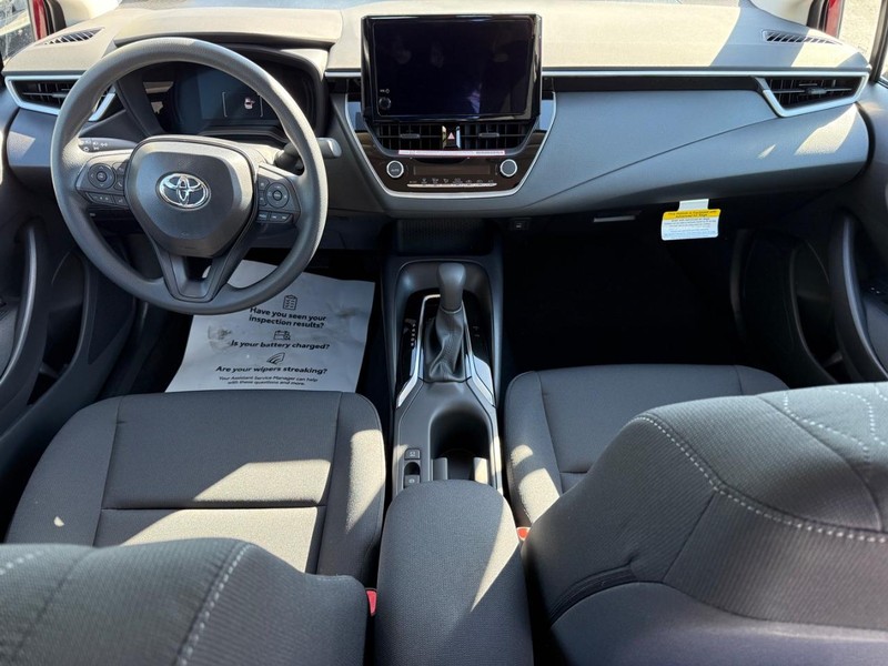 Toyota Corolla Vehicle Image 05