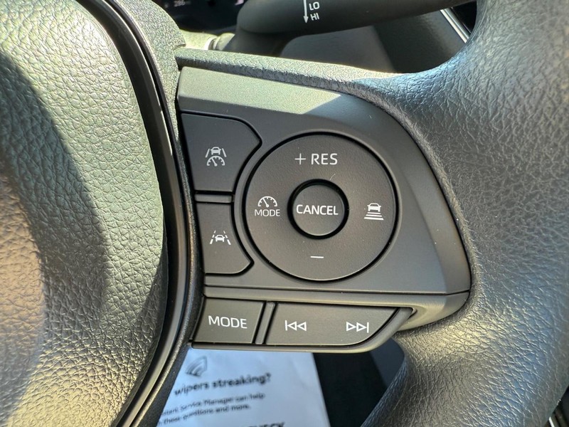 Toyota Corolla Vehicle Image 08