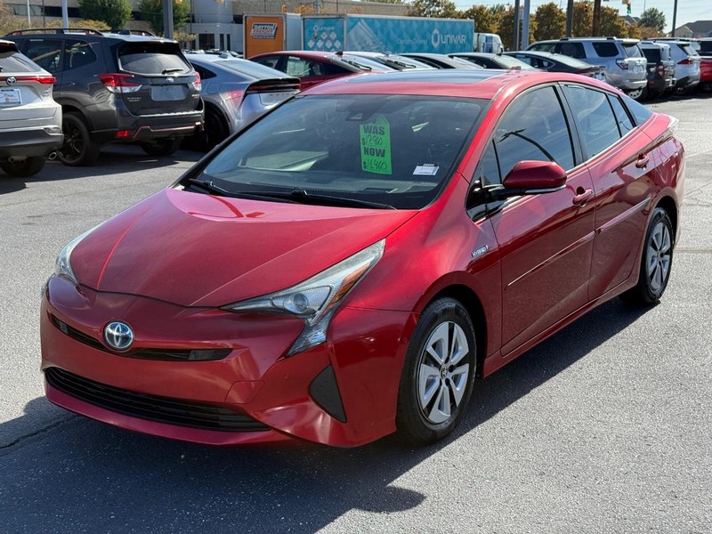 Toyota Prius Vehicle Image 08