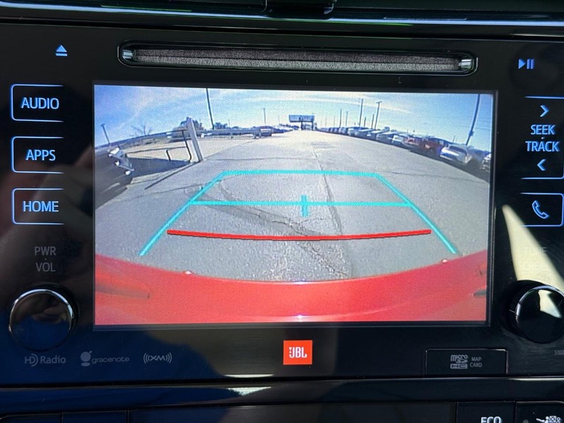 Toyota Prius Vehicle Image 19