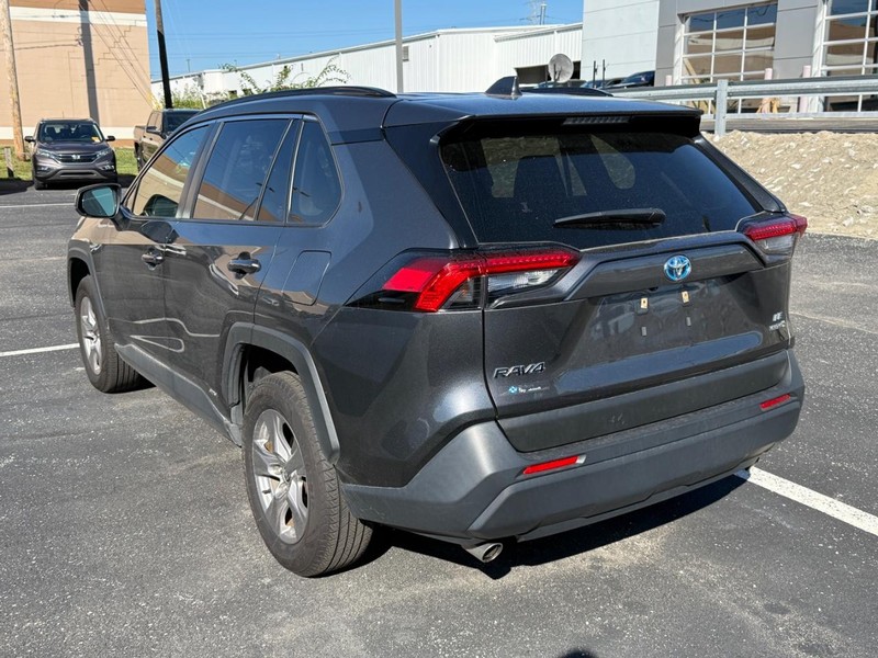 Toyota RAV4 Vehicle Image 03