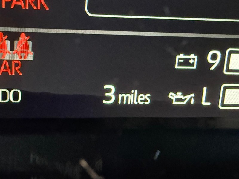 Toyota Tundra 4WD Vehicle Image 19