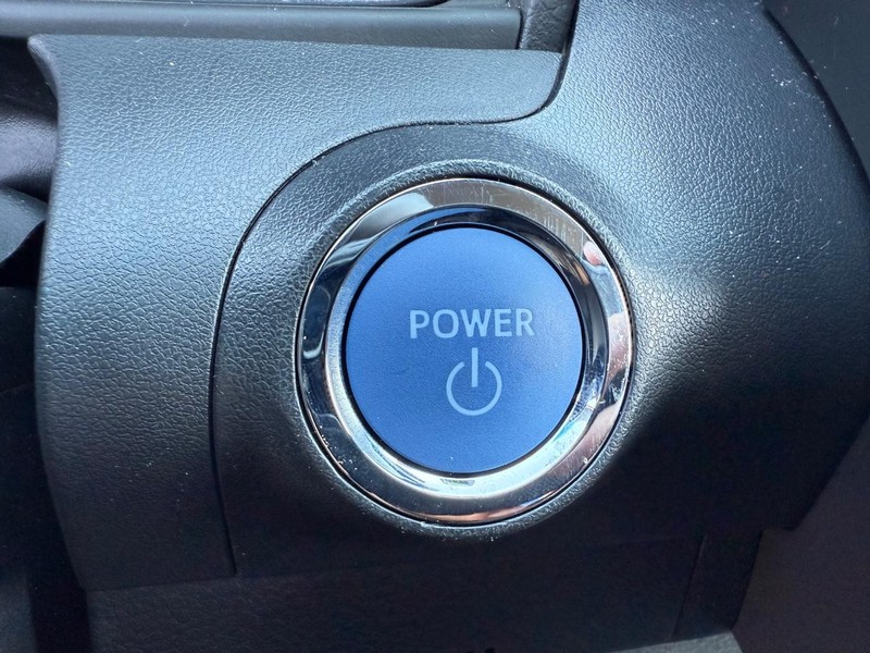 Toyota Avalon Vehicle Image 16