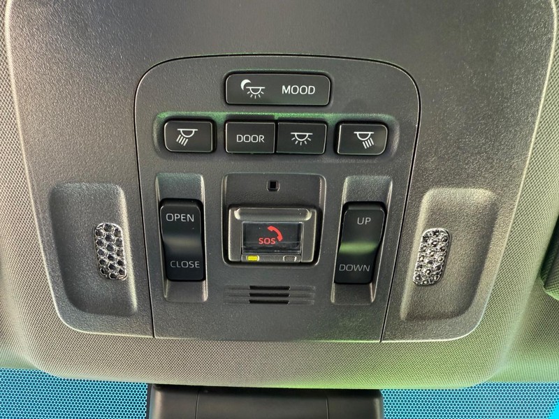 Toyota Avalon Vehicle Image 23