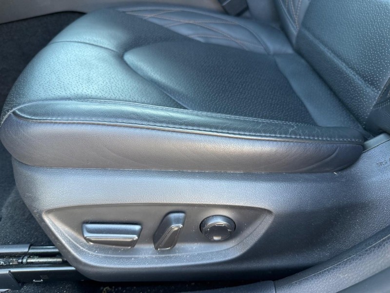 Toyota Avalon Vehicle Image 27