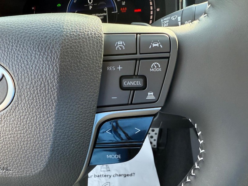 Toyota Camry Vehicle Image 08
