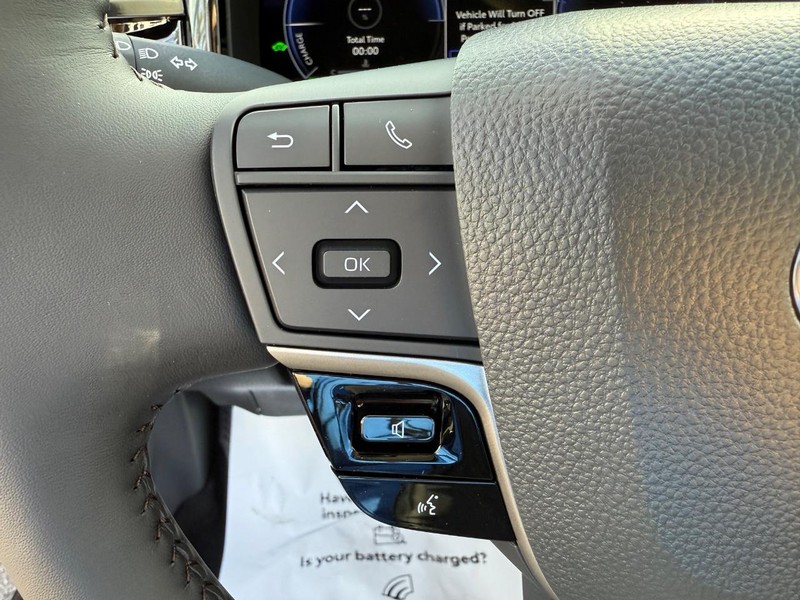 Toyota Camry Vehicle Image 08