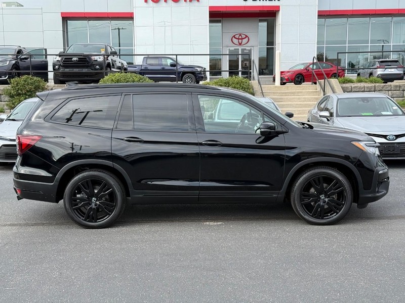 Honda Pilot Vehicle Image 02