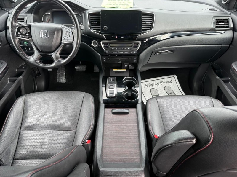 Honda Pilot Vehicle Image 14