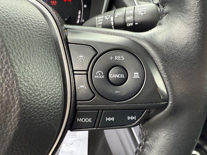 Toyota Corolla Cross Vehicle Image 14