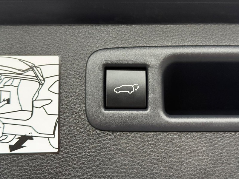 Toyota Highlander Vehicle Image 08