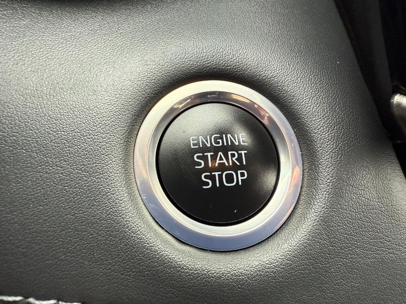 Toyota Highlander Vehicle Image 18