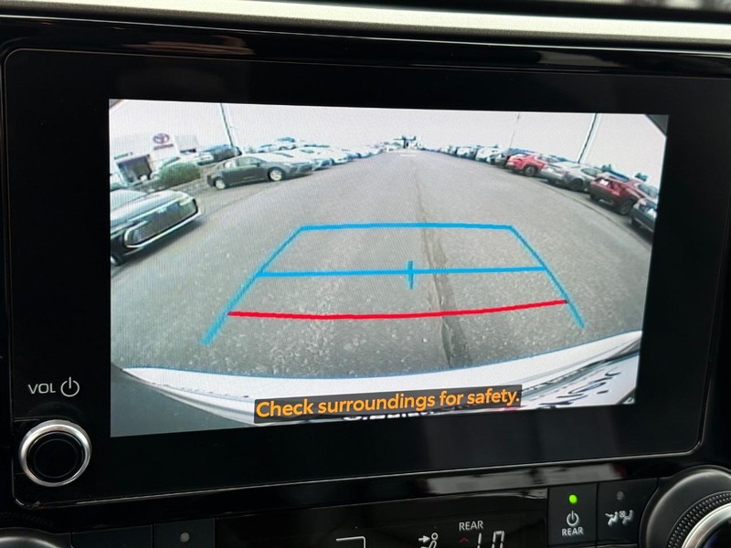 Toyota Highlander Vehicle Image 21