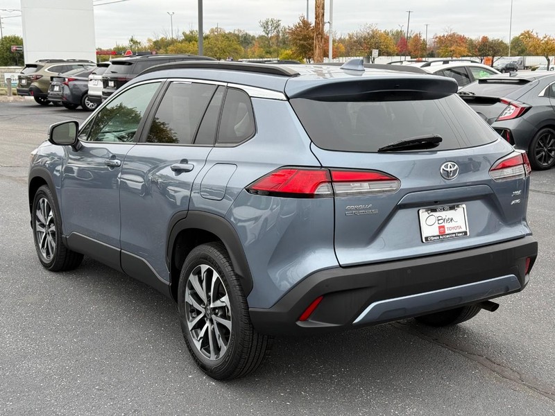 Toyota Corolla Cross Vehicle Image 05