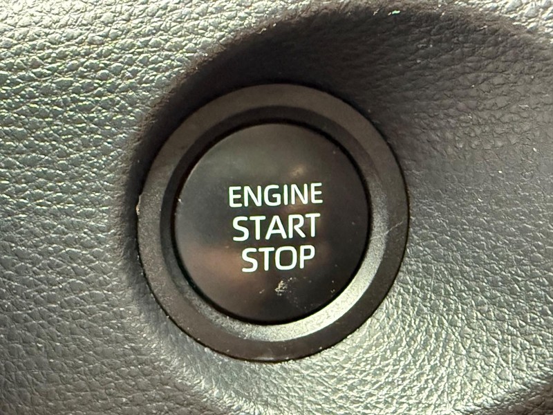 Toyota Corolla Cross Vehicle Image 15