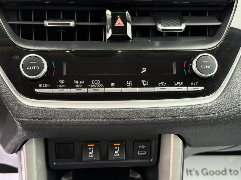 Toyota Corolla Cross Vehicle Image 19