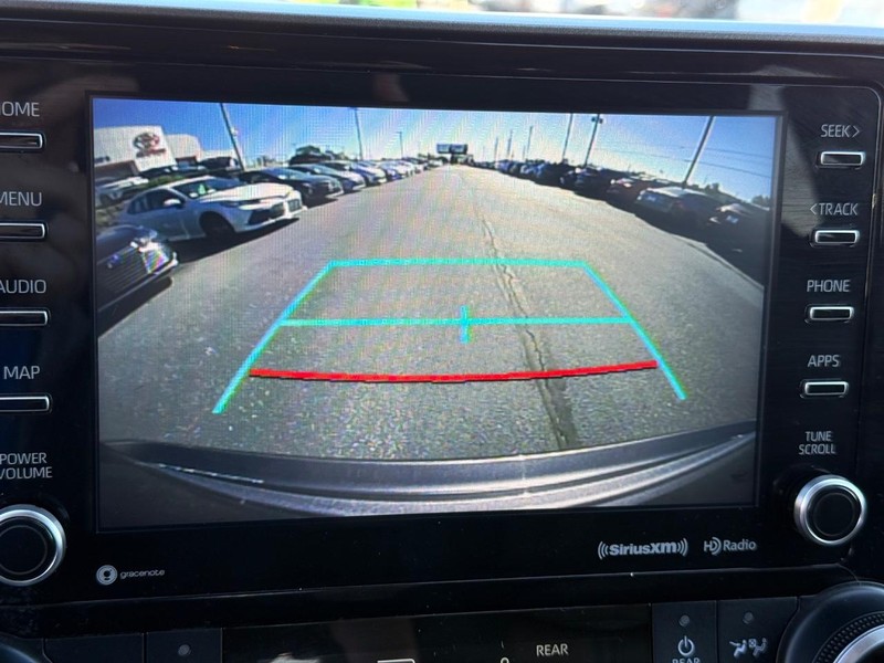 Toyota Highlander Vehicle Image 21