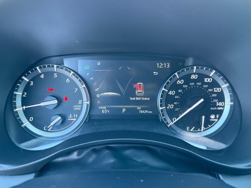 Toyota Highlander Vehicle Image 26