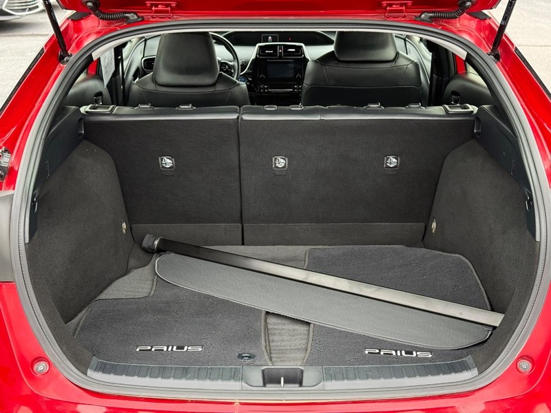 Toyota Prius Vehicle Image 07