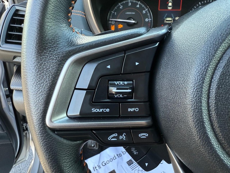 Subaru Crosstrek Vehicle Image 13