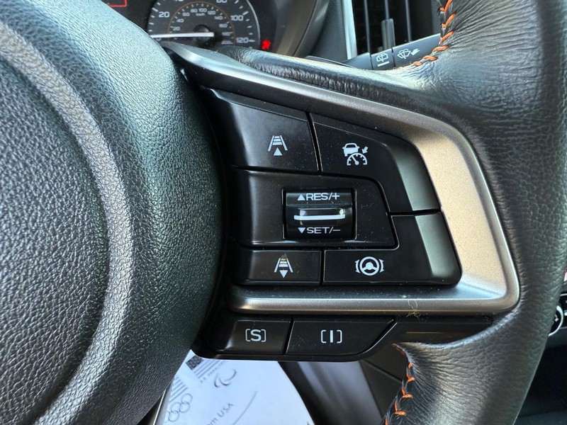 Subaru Crosstrek Vehicle Image 14