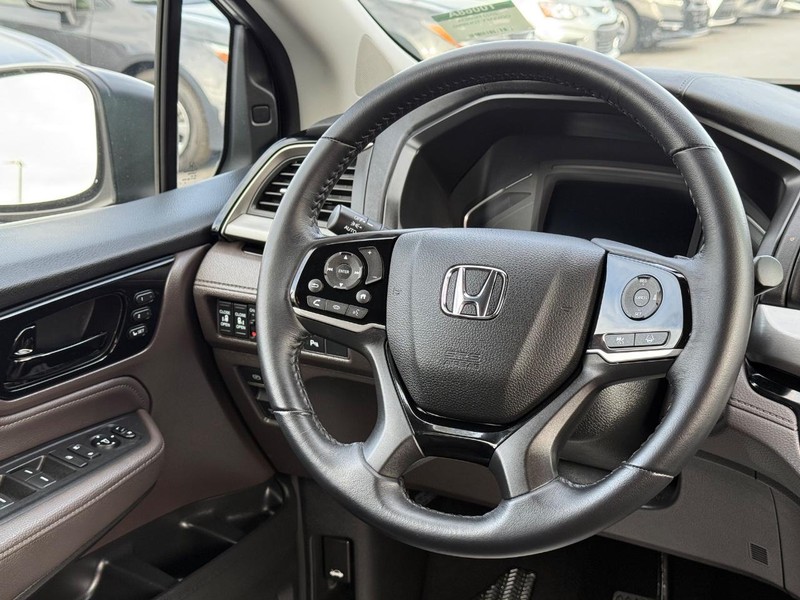 Honda Odyssey Vehicle Image 15