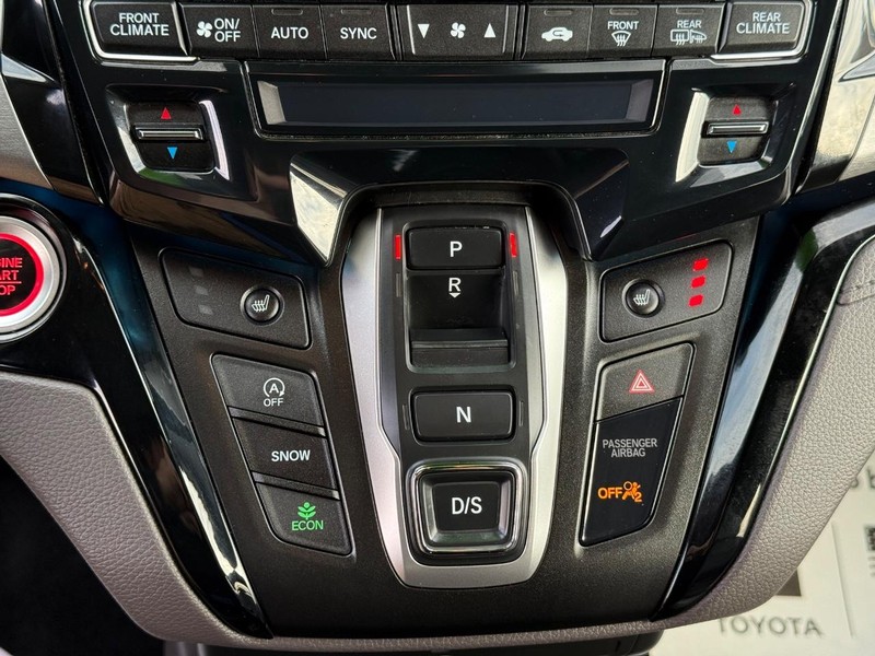 Honda Odyssey Vehicle Image 22