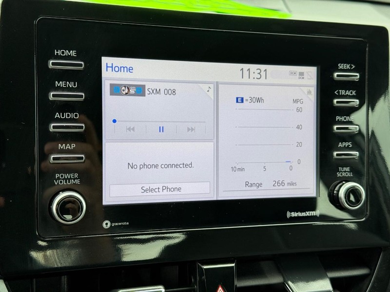 Toyota Camry Vehicle Image 16