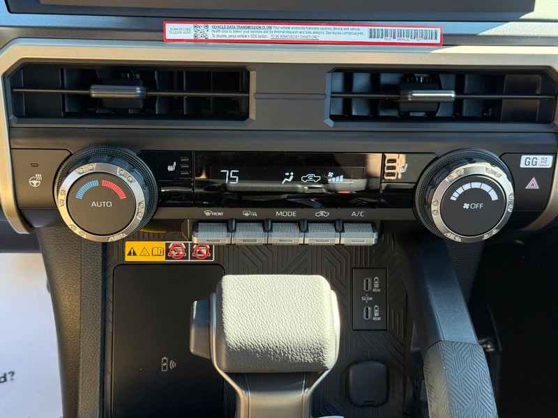 Toyota Tacoma 4WD Vehicle Image 13