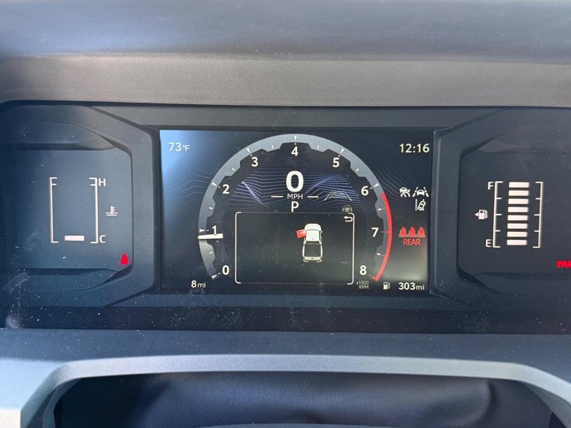 Toyota Tacoma 4WD Vehicle Image 16