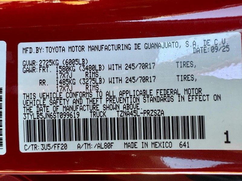 Toyota Tacoma 4WD Vehicle Image 20