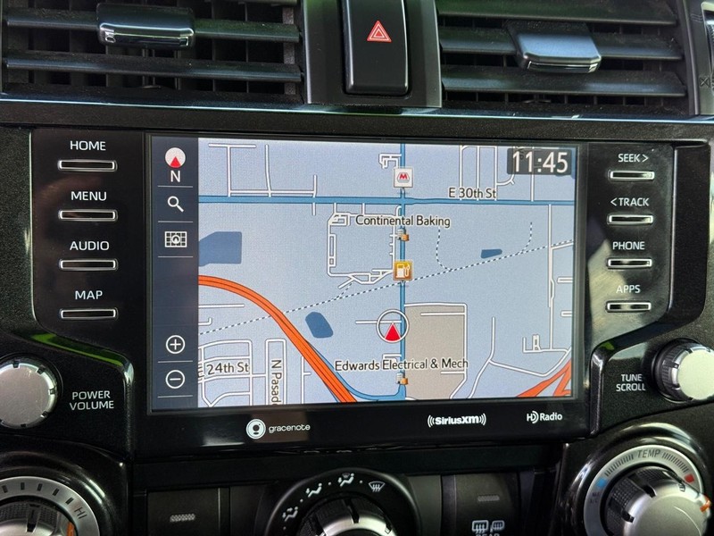 Toyota 4Runner Vehicle Image 18