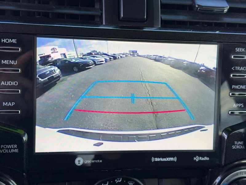 Toyota 4Runner Vehicle Image 19