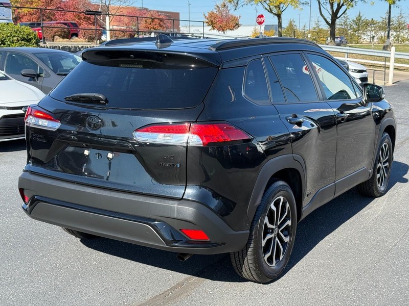 Toyota Corolla Cross Vehicle Image 03