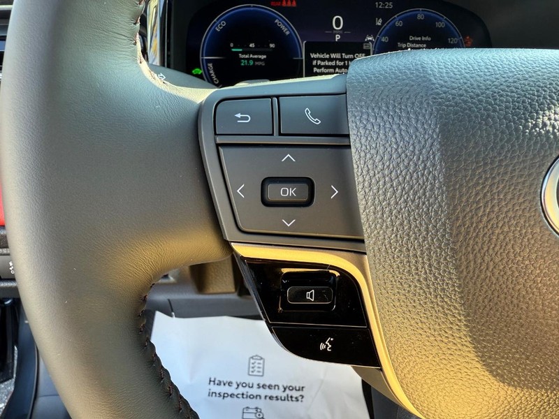 Toyota Camry Vehicle Image 08