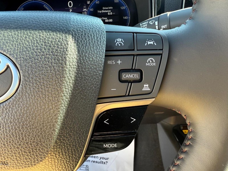 Toyota Camry Vehicle Image 09