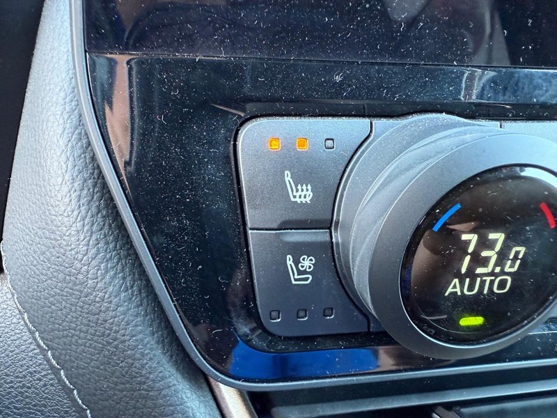 Toyota Grand Highlander Vehicle Image 18