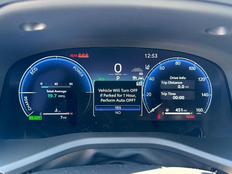 Toyota Camry Vehicle Image 17