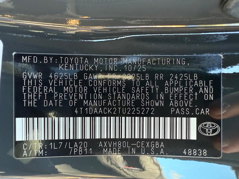 Toyota Camry Vehicle Image 21