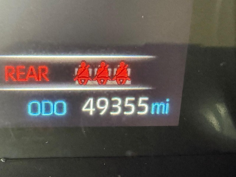 Toyota RAV4 Vehicle Image 26