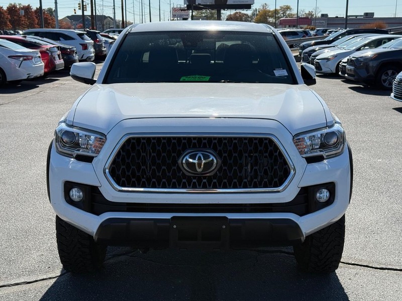 Toyota Tacoma 4WD Vehicle Image 08