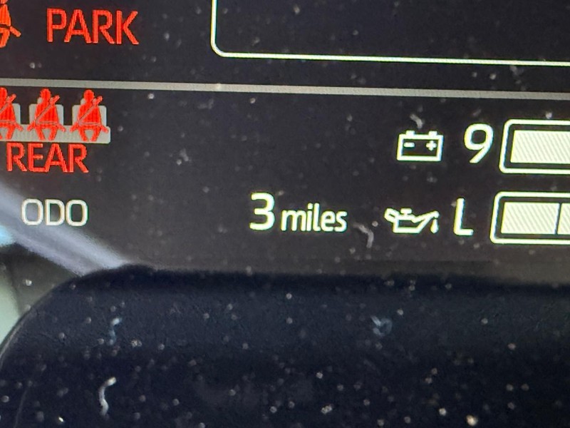 Toyota Tundra 4WD Vehicle Image 18